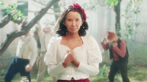 吃瓜公主佳佳,揭秘娱乐圈背后的甜蜜瓜田 第2张 吃瓜公主佳佳,揭秘娱乐圈背后的甜蜜瓜田 第2张