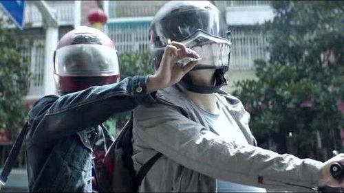 头盔哥吃瓜,揭秘娱乐圈幕后真相 第3张 头盔哥吃瓜,揭秘娱乐圈幕后真相 第3张