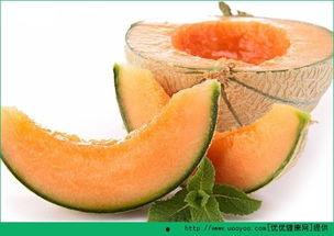 退烧吃哈密瓜好吗,哈密瓜是清凉解暑的好选择？  第2张