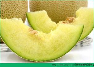 退烧吃哈密瓜好吗,哈密瓜是清凉解暑的好选择？  第3张