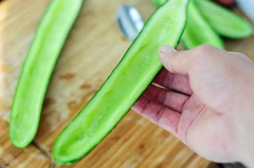 占瓜整根怎么吃,探索占瓜整根的多样食用方法 第3张 占瓜整根怎么吃,探索占瓜整根的多样食用方法 第3张