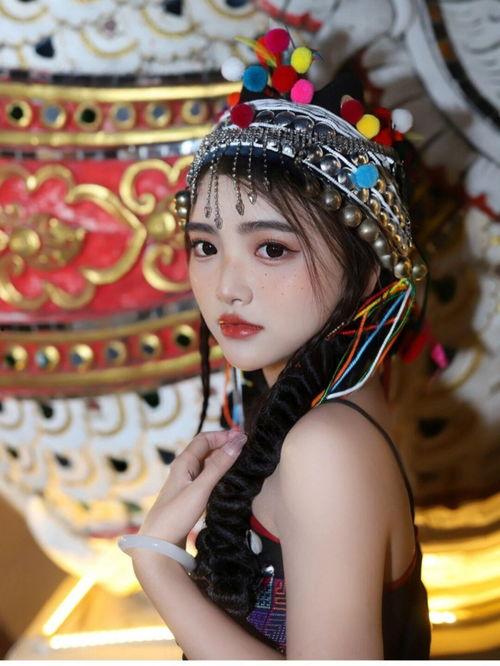 苗疆女孩吃瓜,一场独特的味蕾之旅  第2张