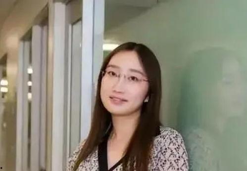 女满背吃瓜,揭秘网络红人的独特魅力 第3张 女满背吃瓜,揭秘网络红人的独特魅力 第3张