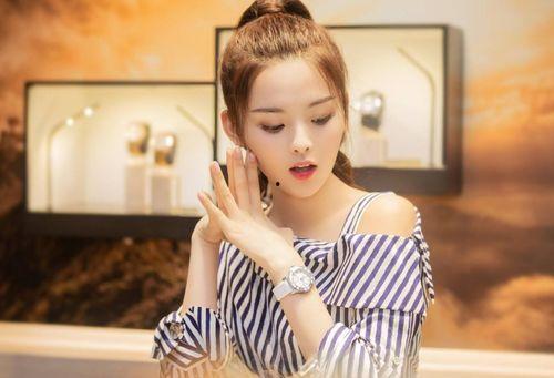 杨超越吃瓜的危害,揭秘娱乐圈背后的暗流涌动 第3张 杨超越吃瓜的危害,揭秘娱乐圈背后的暗流涌动 第3张