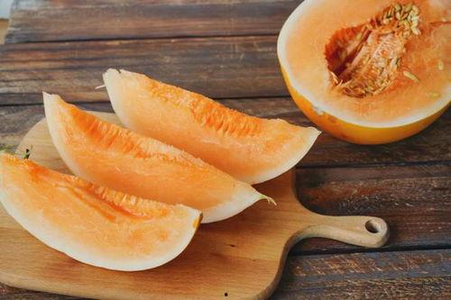 吃蜜瓜 嘴角开裂了,嘴角开裂的甜蜜代价  第3张