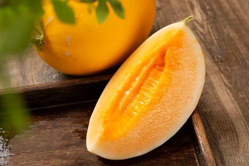 凤凰蜜瓜如何吃,多味品尝指南，解锁夏日清新美味  第2张