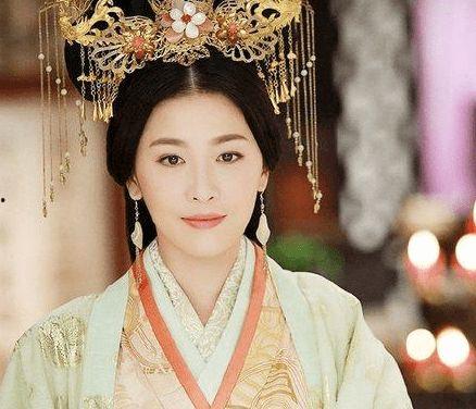 古装吃瓜群众剧情,吃瓜群众揭秘古装剧背后的秘密